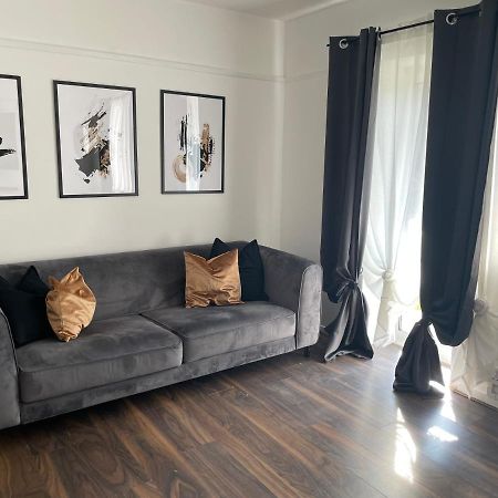 Lovely 2Bedroom 4Mins From Wimbledon Station London Kültér fotó