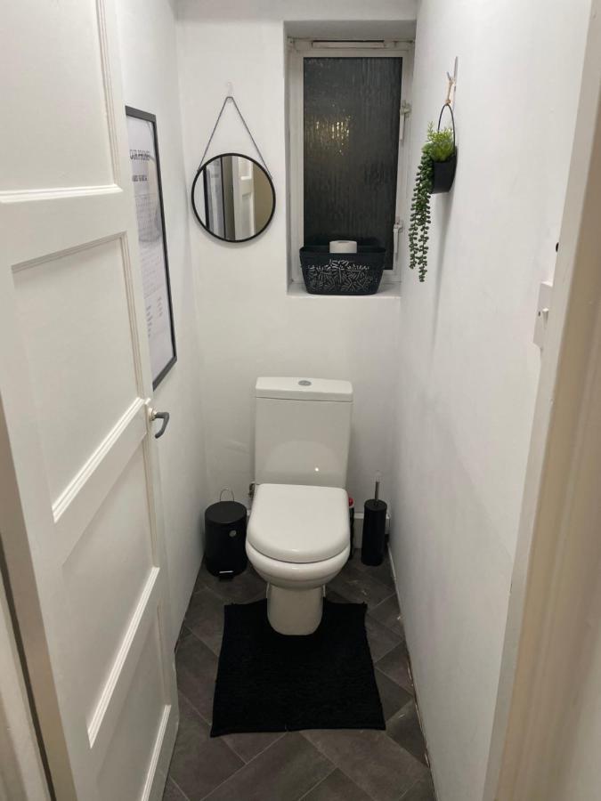Lovely 2Bedroom 4Mins From Wimbledon Station London Kültér fotó