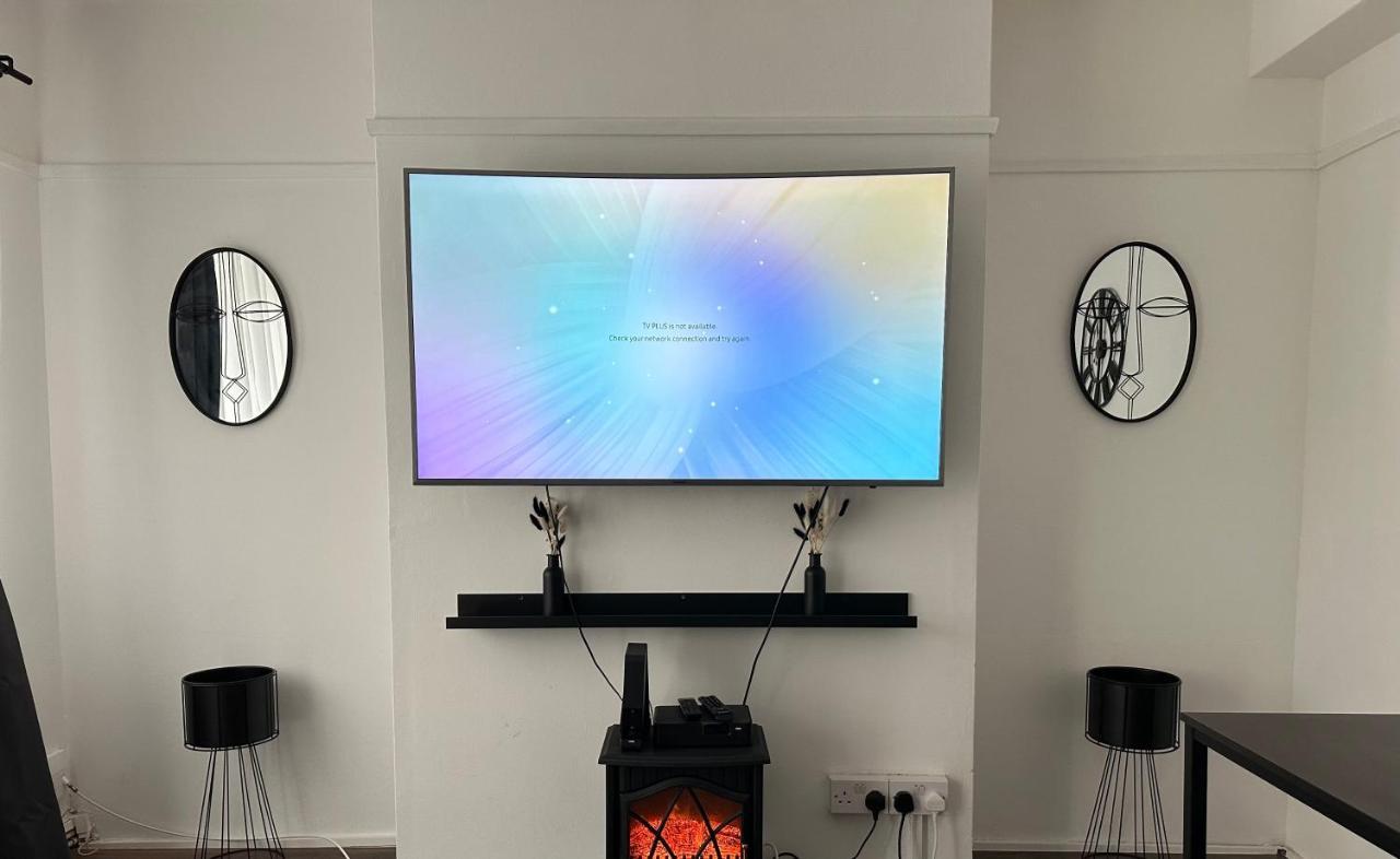 Lovely 2Bedroom 4Mins From Wimbledon Station London Kültér fotó
