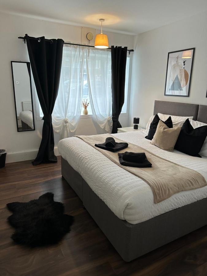 Lovely 2Bedroom 4Mins From Wimbledon Station London Kültér fotó